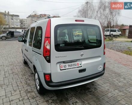 Сірий Рено Кєнгу, об'ємом двигуна 1.5 л та пробігом 219 тис. км за 8750 $, фото 59 на Automoto.ua