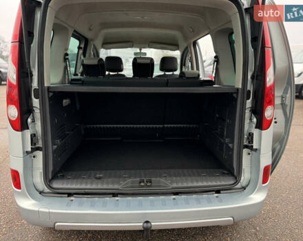 Сірий Рено Кєнгу, об'ємом двигуна 1.5 л та пробігом 227 тис. км за 9500 $, фото 52 на Automoto.ua