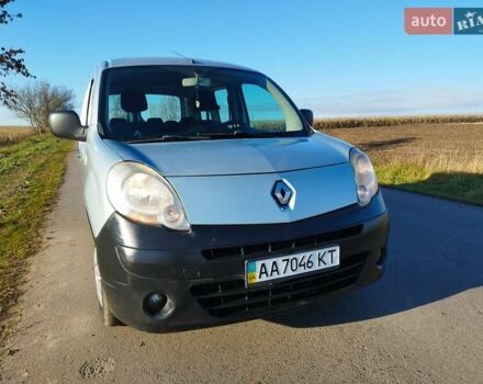 Серый Рено Кенгу, объемом двигателя 1.46 л и пробегом 206 тыс. км за 7799 $, фото 1 на Automoto.ua