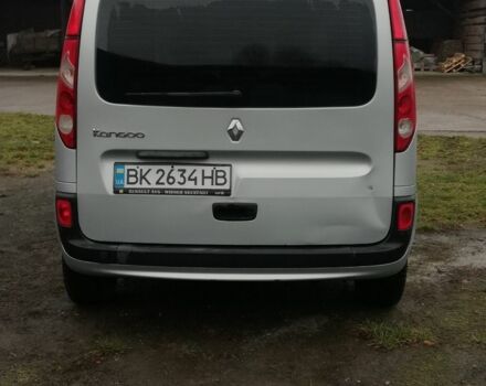 Серый Рено Кенгу, объемом двигателя 0 л и пробегом 330 тыс. км за 7900 $, фото 4 на Automoto.ua