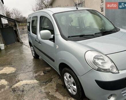 Серый Рено Кенгу, объемом двигателя 1.5 л и пробегом 288 тыс. км за 8200 $, фото 3 на Automoto.ua