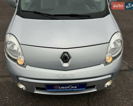 Сірий Рено Кєнгу, об'ємом двигуна 1.5 л та пробігом 227 тис. км за 9500 $, фото 3 на Automoto.ua