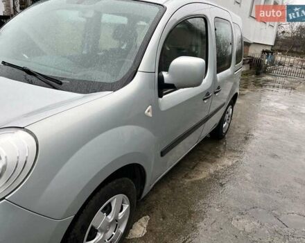 Серый Рено Кенгу, объемом двигателя 1.5 л и пробегом 288 тыс. км за 8200 $, фото 2 на Automoto.ua