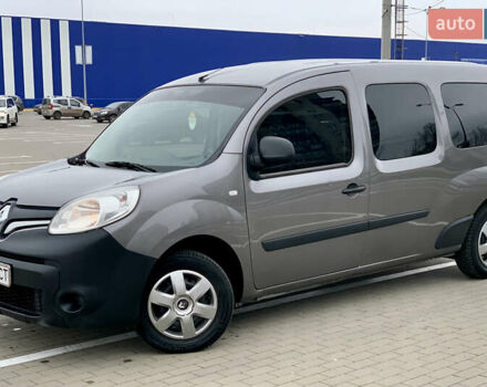 Серый Рено Кенгу, объемом двигателя 1.5 л и пробегом 308 тыс. км за 7999 $, фото 1 на Automoto.ua