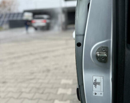 Сірий Рено Кєнгу, об'ємом двигуна 1.6 л та пробігом 172 тис. км за 7700 $, фото 119 на Automoto.ua