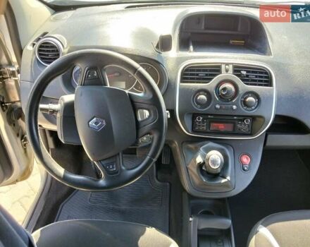 Сірий Рено Кєнгу, об'ємом двигуна 1.46 л та пробігом 341 тис. км за 7200 $, фото 5 на Automoto.ua