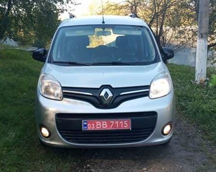 Серый Рено Кенгу, объемом двигателя 1.6 л и пробегом 194 тыс. км за 9700 $, фото 4 на Automoto.ua