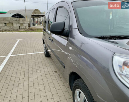 Серый Рено Кенгу, объемом двигателя 1.5 л и пробегом 308 тыс. км за 7999 $, фото 9 на Automoto.ua