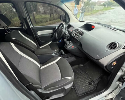 Серый Рено Кенгу, объемом двигателя 1.46 л и пробегом 160 тыс. км за 7500 $, фото 8 на Automoto.ua