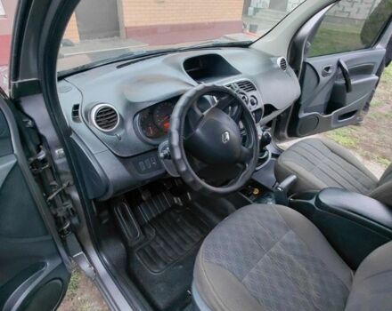 Сірий Рено Кєнгу, об'ємом двигуна 1.5 л та пробігом 240 тис. км за 10300 $, фото 12 на Automoto.ua