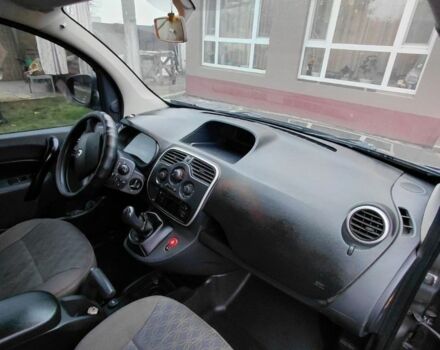 Сірий Рено Кєнгу, об'ємом двигуна 1.5 л та пробігом 240 тис. км за 10300 $, фото 7 на Automoto.ua