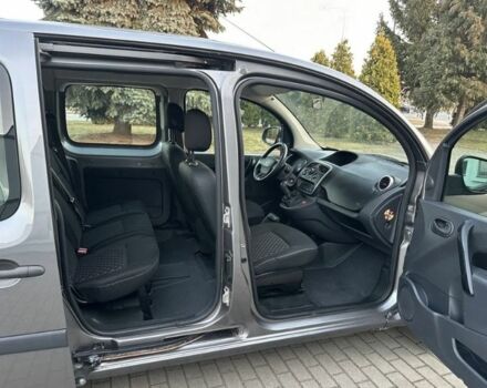 Сірий Рено Кєнгу, об'ємом двигуна 1.5 л та пробігом 218 тис. км за 6250 $, фото 17 на Automoto.ua