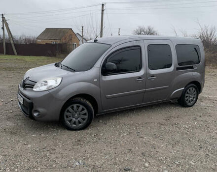 Серый Рено Кенгу, объемом двигателя 1.46 л и пробегом 256 тыс. км за 12300 $, фото 37 на Automoto.ua