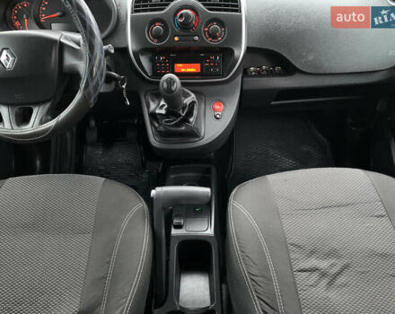 Серый Рено Кенгу, объемом двигателя 1.5 л и пробегом 308 тыс. км за 7999 $, фото 18 на Automoto.ua