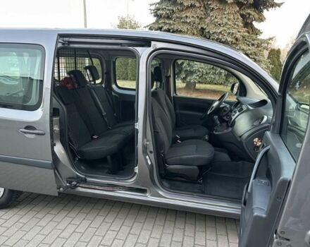 Сірий Рено Кєнгу, об'ємом двигуна 1.5 л та пробігом 218 тис. км за 6250 $, фото 12 на Automoto.ua