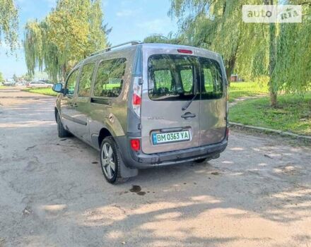 Серый Рено Кенгу, объемом двигателя 0 л и пробегом 105 тыс. км за 8900 $, фото 4 на Automoto.ua