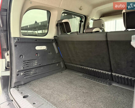 Сірий Рено Кєнгу, об'ємом двигуна 1.6 л та пробігом 172 тис. км за 7700 $, фото 124 на Automoto.ua