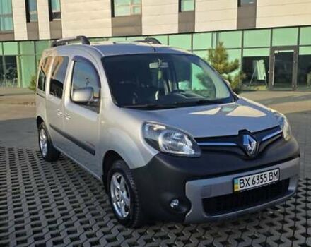 Серый Рено Кенгу, объемом двигателя 1.46 л и пробегом 180 тыс. км за 12500 $, фото 1 на Automoto.ua