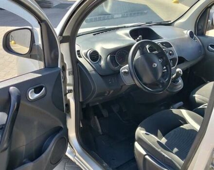 Рено Кенгу 2013 в Львове на Automoto.ua Серый Рено Кенгу, объемом двигателя 1.46 л и пробегом 341 тыс. км за 7200 $, фото 7 на Automoto.ua