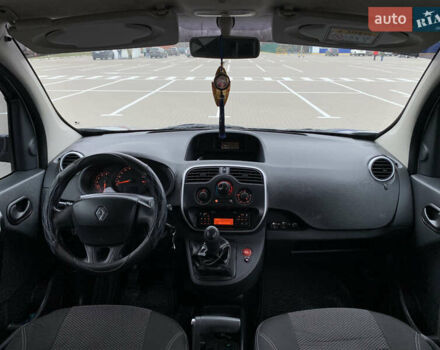 Серый Рено Кенгу, объемом двигателя 1.5 л и пробегом 308 тыс. км за 7999 $, фото 17 на Automoto.ua