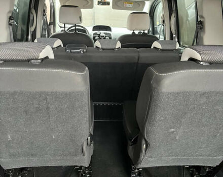 Серый Рено Кенгу, объемом двигателя 1.5 л и пробегом 200 тыс. км за 12700 $, фото 22 на Automoto.ua