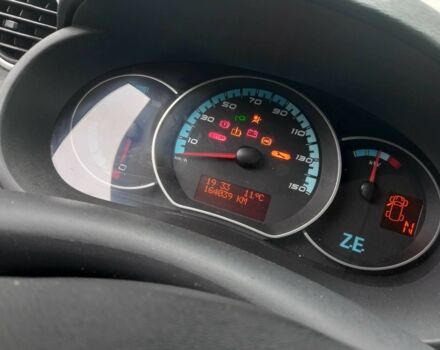 Серый Рено Кенгу, объемом двигателя 0 л и пробегом 120 тыс. км за 1500 $, фото 10 на Automoto.ua