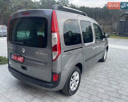 Серый Рено Кенгу, объемом двигателя 1.5 л и пробегом 226 тыс. км за 11400 $, фото 5 на Automoto.ua