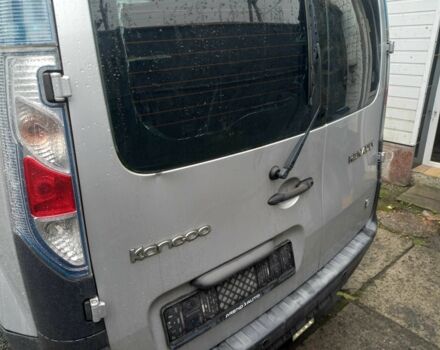 Серый Рено Кенгу, объемом двигателя 0 л и пробегом 120 тыс. км за 1500 $, фото 4 на Automoto.ua