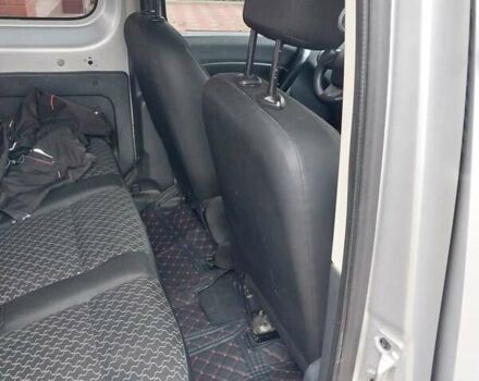 Серый Рено Кенгу, объемом двигателя 1.46 л и пробегом 270 тыс. км за 9600 $, фото 6 на Automoto.ua