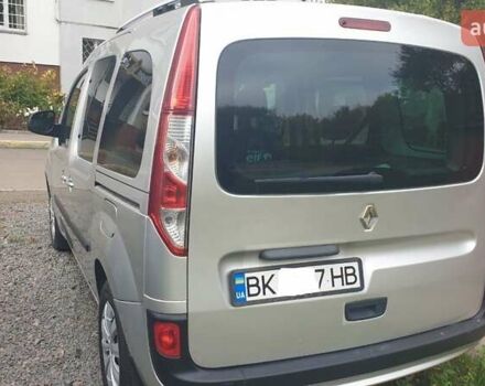Сірий Рено Кєнгу, об'ємом двигуна 1.5 л та пробігом 182 тис. км за 9800 $, фото 1 на Automoto.ua