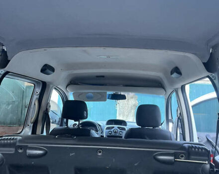 Рено Кенгу 2014 в Одессе на Automoto.ua Серый Рено Кенгу, объемом двигателя 1.46 л и пробегом 200 тыс. км за 9800 $, фото 7 на Automoto.ua