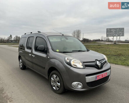 Серый Рено Кенгу, объемом двигателя 1.5 л и пробегом 200 тыс. км за 12700 $, фото 7 на Automoto.ua