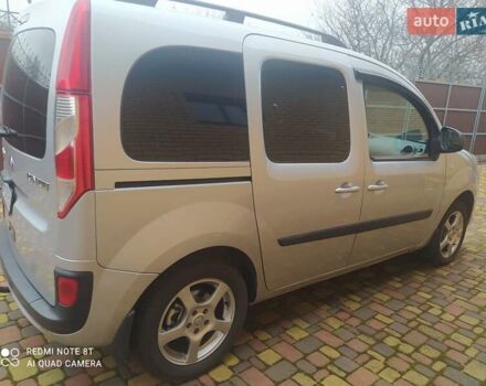 Серый Рено Кенгу, объемом двигателя 1.46 л и пробегом 223 тыс. км за 10770 $, фото 4 на Automoto.ua