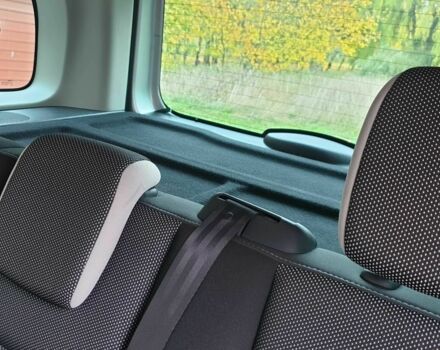 Серый Рено Кенгу, объемом двигателя 1.5 л и пробегом 182 тыс. км за 9800 $, фото 9 на Automoto.ua