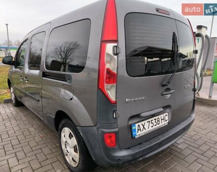 Серый Рено Кенгу, объемом двигателя 1.46 л и пробегом 265 тыс. км за 11900 $, фото 15 на Automoto.ua