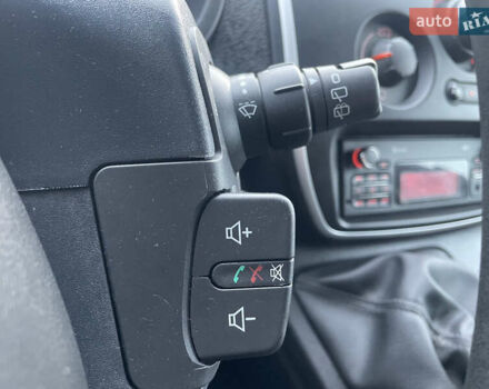 Серый Рено Кенгу, объемом двигателя 1.5 л и пробегом 226 тыс. км за 11400 $, фото 29 на Automoto.ua