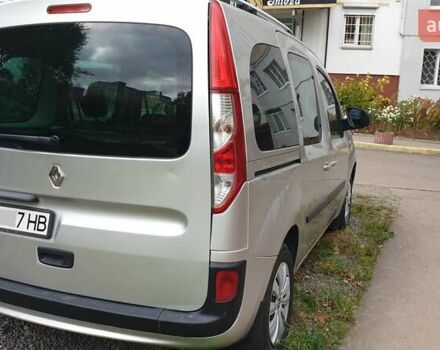 Сірий Рено Кєнгу, об'ємом двигуна 1.5 л та пробігом 182 тис. км за 9800 $, фото 3 на Automoto.ua