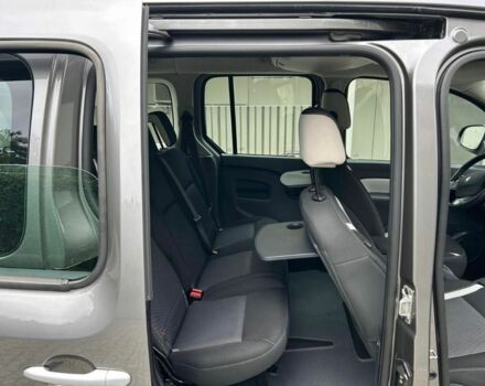 Серый Рено Кенгу, объемом двигателя 1.5 л и пробегом 140 тыс. км за 6400 $, фото 10 на Automoto.ua