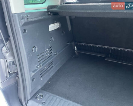 Серый Рено Кенгу, объемом двигателя 1.5 л и пробегом 226 тыс. км за 11400 $, фото 39 на Automoto.ua