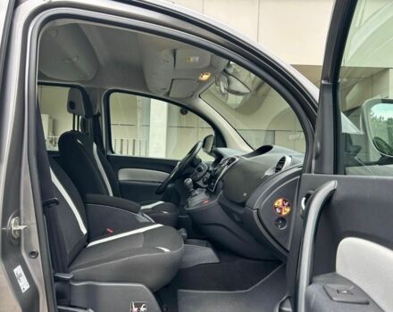 Серый Рено Кенгу, объемом двигателя 1.5 л и пробегом 140 тыс. км за 6400 $, фото 15 на Automoto.ua