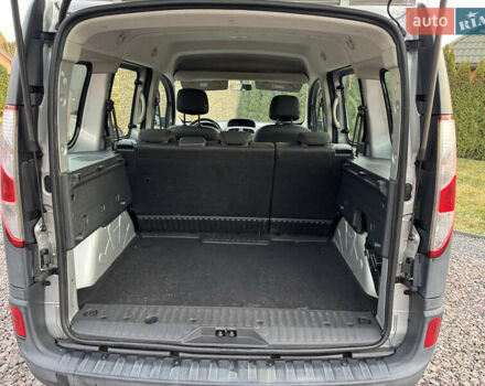 Серый Рено Кенгу, объемом двигателя 1.5 л и пробегом 163 тыс. км за 9600 $, фото 17 на Automoto.ua