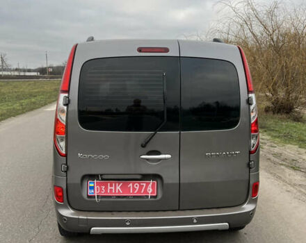 Серый Рено Кенгу, объемом двигателя 1.5 л и пробегом 200 тыс. км за 12700 $, фото 13 на Automoto.ua