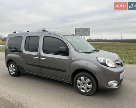 Серый Рено Кенгу, объемом двигателя 1.5 л и пробегом 200 тыс. км за 12700 $, фото 8 на Automoto.ua