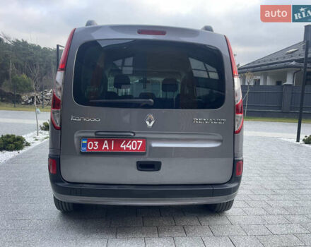 Серый Рено Кенгу, объемом двигателя 1.5 л и пробегом 226 тыс. км за 11400 $, фото 6 на Automoto.ua