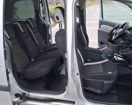 Серый Рено Кенгу, объемом двигателя 1.5 л и пробегом 274 тыс. км за 8200 $, фото 4 на Automoto.ua