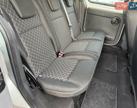 Серый Рено Кенгу, объемом двигателя 1.5 л и пробегом 163 тыс. км за 9600 $, фото 21 на Automoto.ua