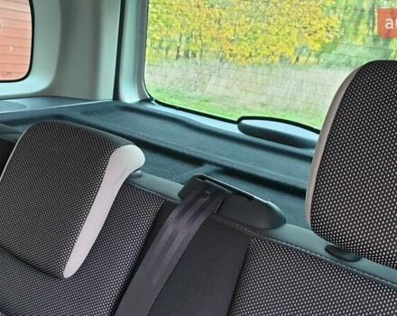 Сірий Рено Кєнгу, об'ємом двигуна 1.5 л та пробігом 182 тис. км за 9800 $, фото 9 на Automoto.ua