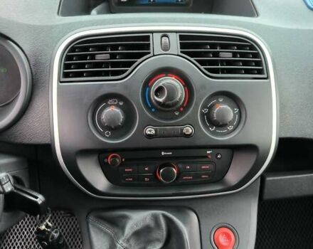 Серый Рено Кенгу, объемом двигателя 1.46 л и пробегом 265 тыс. км за 11900 $, фото 1 на Automoto.ua