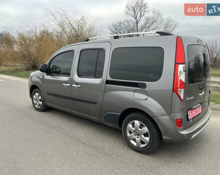 Серый Рено Кенгу, объемом двигателя 1.5 л и пробегом 200 тыс. км за 12700 $, фото 15 на Automoto.ua