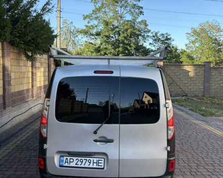 Рено Кенгу 2015 в Запорожье на Automoto.ua Серый Рено Кенгу, объемом двигателя 1.46 л и пробегом 289 тыс. км за 9999 $, фото 6 на Automoto.ua